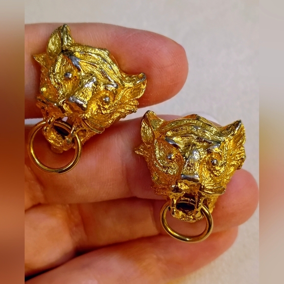 Vintage LES BERNARD Tiger Clip-on Earrings - Picture 1 of 14